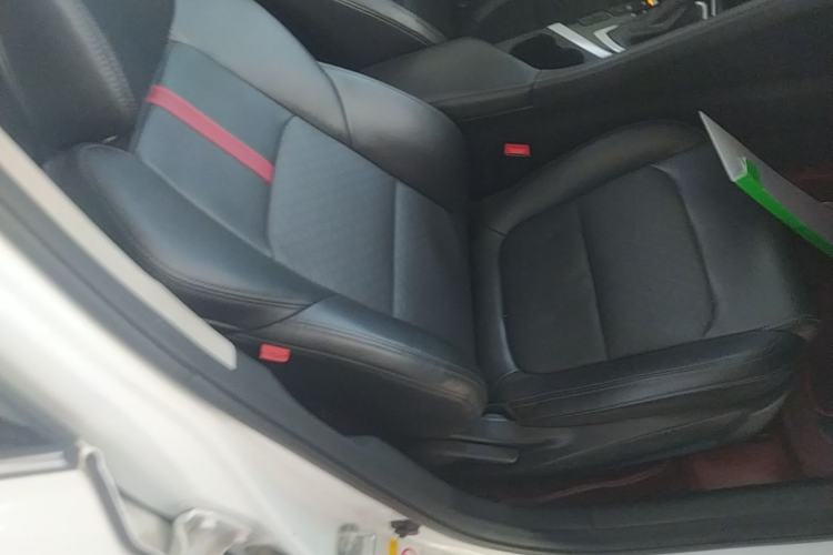 Used CHANGAN Eado 2020 PLUS Blue Whale NE 1.4T GDI DCT Prestige Model Right Front Seat