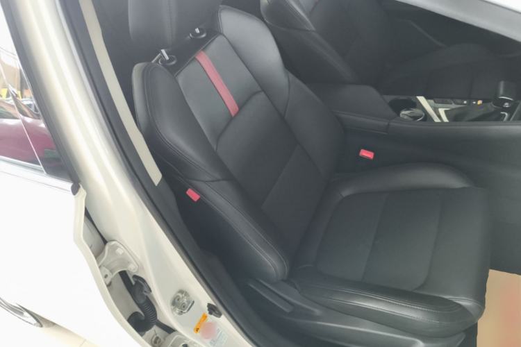 Used CHANGAN Eado 2020 PLUS Blue Whale NE 1.4T GDI DCT Prestige Model Right Front Seat