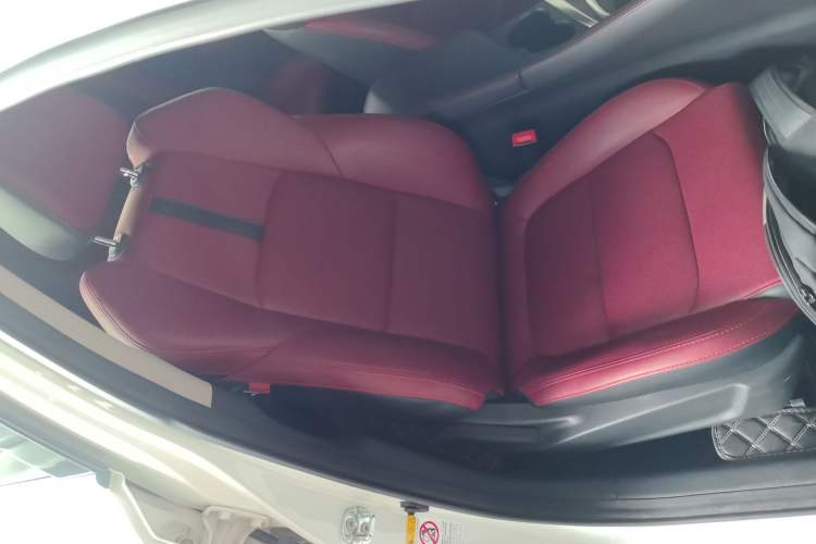 Used CHANGAN Eado 2020 PLUS Blue Whale NE 1.4T GDI DCT Flagship Model Right Front Seat