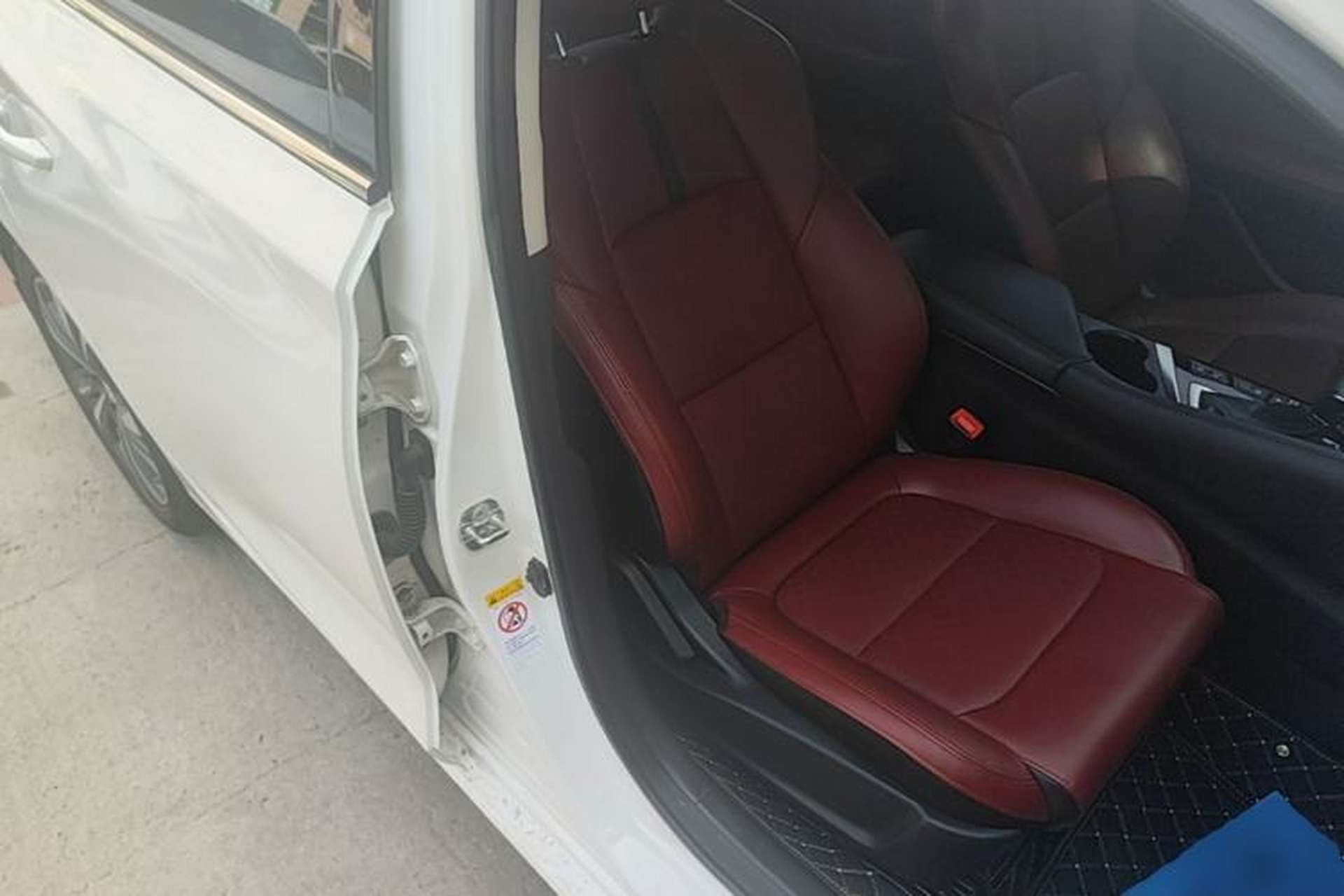 Used CHANGAN Eado 2020 PLUS Blue Whale NE 1.4T GDI DCT Flagship Model Right Front Seat
