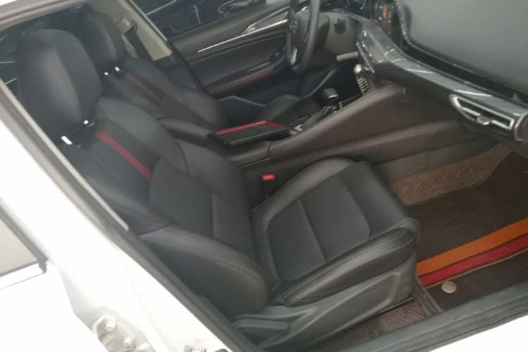 Used CHANGAN Eado 2020 PLUS Million Edition 1.6L GDI CVT Luxury Model Right Front Seat