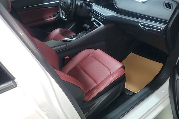Used CHANGAN Eado 2020 PLUS Blue Whale NE 1.4T GDI DCT Flagship Model Right Front Seat