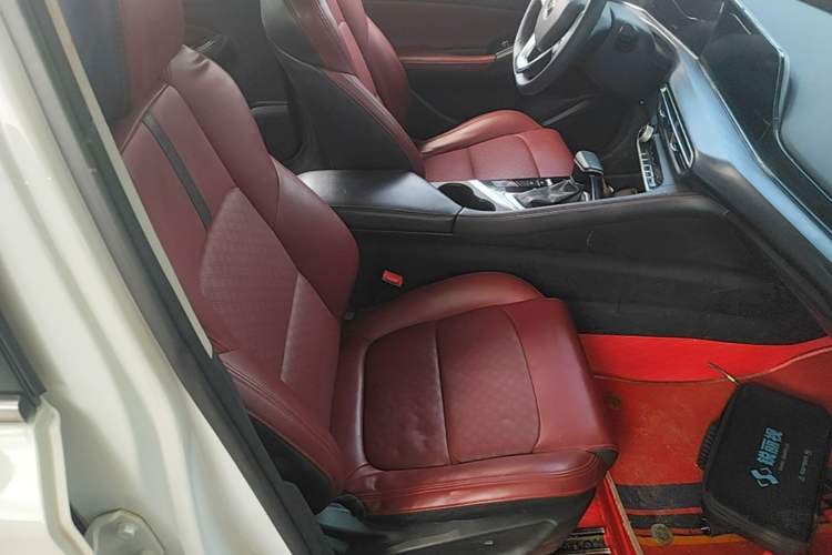 Used CHANGAN Eado 2020 PLUS Blue Whale NE 1.4T GDI DCT Flagship Model Right Front Seat
