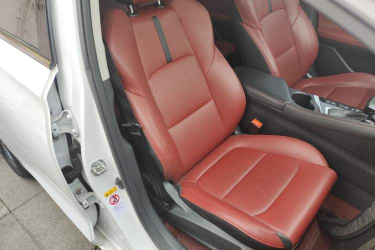 Used CHANGAN Eado 2020 PLUS Blue Whale NE 1.4T GDI DCT Flagship Model Right Front Seat