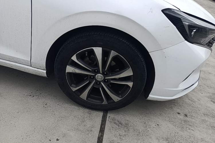 Used CHANGAN Eado 2020 PLUS Blue Whale NE 1.4T GDI DCT Flagship Model Right Front Wheel Hub