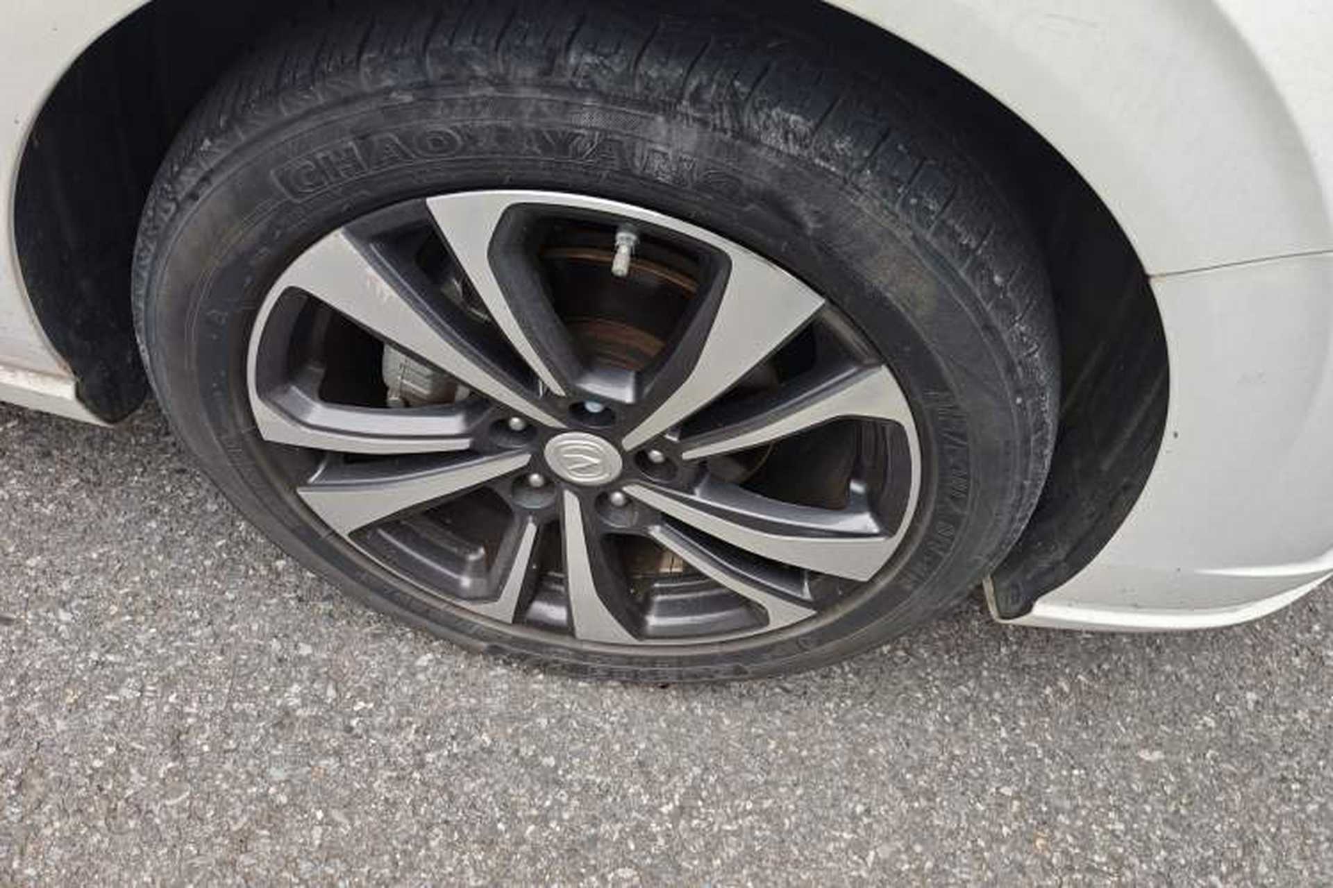 Used CHANGAN Eado 2020 PLUS Blue Whale NE 1.4T GDI DCT Flagship Model Right Front Wheel Hub