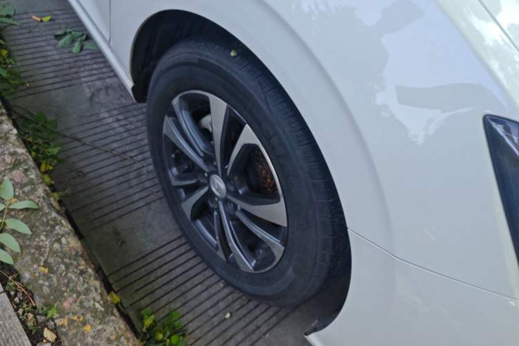 Used CHANGAN Eado 2020 PLUS Blue Whale NE 1.4T GDI DCT Prestige Model Right Front Wheel Hub