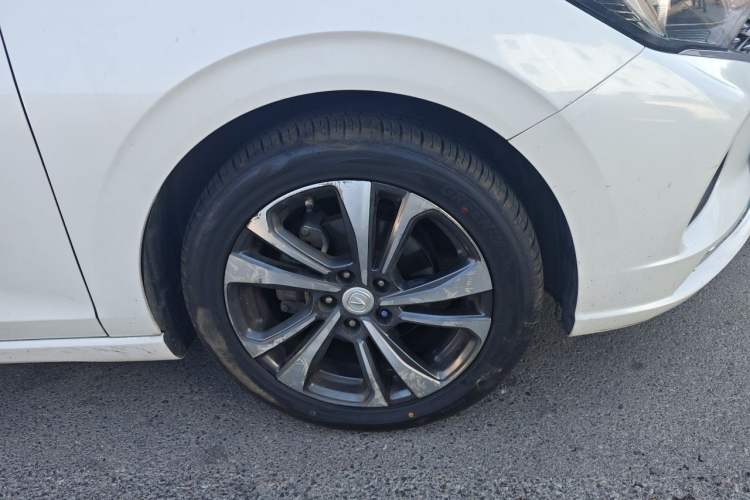 Used CHANGAN Eado 2020 PLUS Blue Whale NE 1.4T GDI DCT Flagship Model Right Front Wheel Hub