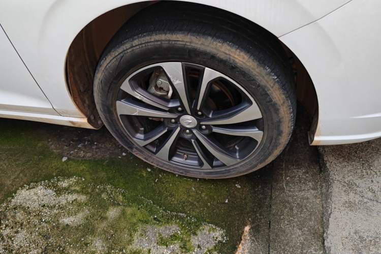 Used CHANGAN Eado 2020 PLUS Blue Whale NE 1.4T GDI DCT Flagship Model Right Front Wheel Hub