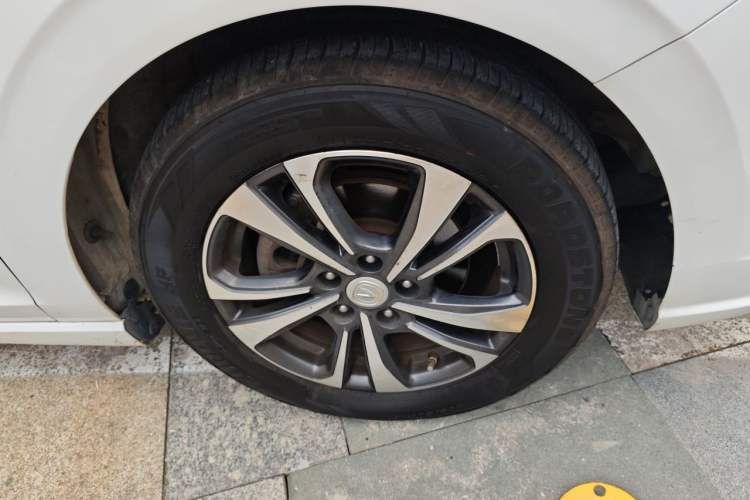 Used CHANGAN Eado 2020 PLUS Blue Whale NE 1.4T GDI DCT Prestige Model Right Front Wheel Hub