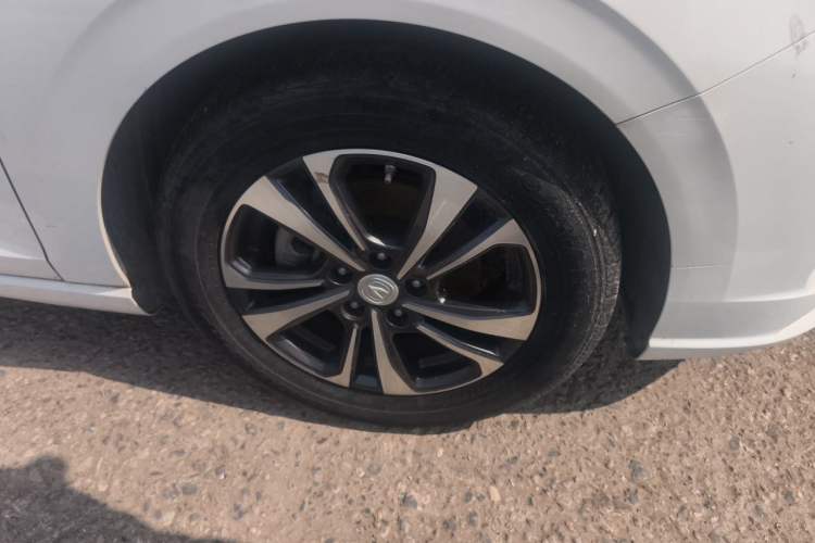 Used CHANGAN Eado 2020 PLUS 1.6L GDI Automatic Luxury Model Right Front Wheel Hub