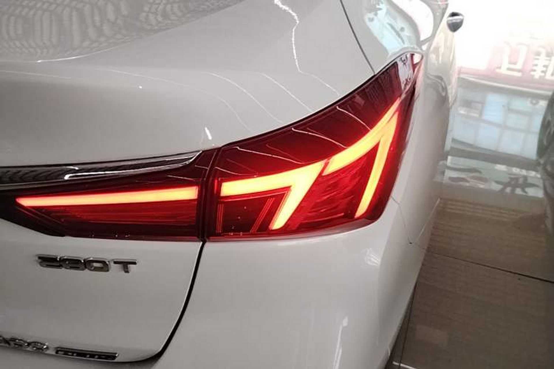 Used CHANGAN Eado 2020 PLUS Blue Whale NE 1.4T GDI DCT Fēngshàng Trim Right Rear Taillight