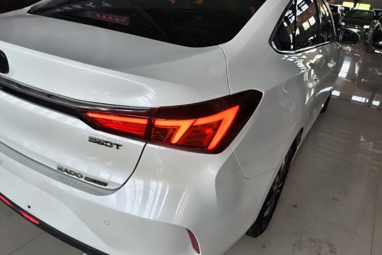 Used CHANGAN Eado 2020 PLUS Blue Whale NE 1.4T GDI DCT Prestige Model Right Rear Taillight