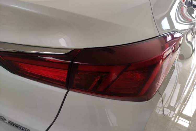 Used CHANGAN Eado 2020 PLUS 1.6L GDI Manual Elite Model Right Rear Taillight