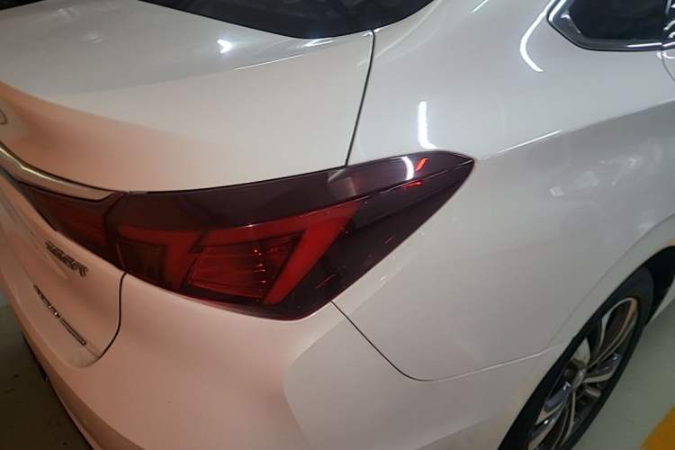 Used CHANGAN Eado 2020 PLUS Blue Whale NE 1.4T GDI DCT Flagship Model Right Rear Taillight