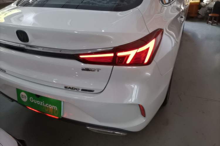 Used CHANGAN Eado 2020 PLUS Blue Whale NE 1.4T GDI DCT Prestige Model Right Rear Taillight