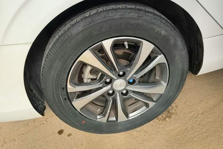 Used CHANGAN Eado 2020 PLUS 1.6L GDI Manual Luxury Model Right Rear Wheel Hub
