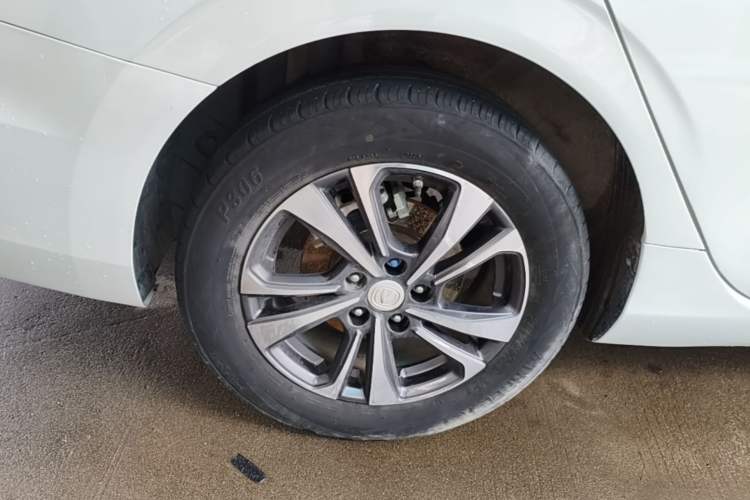Used CHANGAN Eado 2020 PLUS Blue Whale NE 1.4T GDI DCT Prestige Model Right Rear Wheel Hub