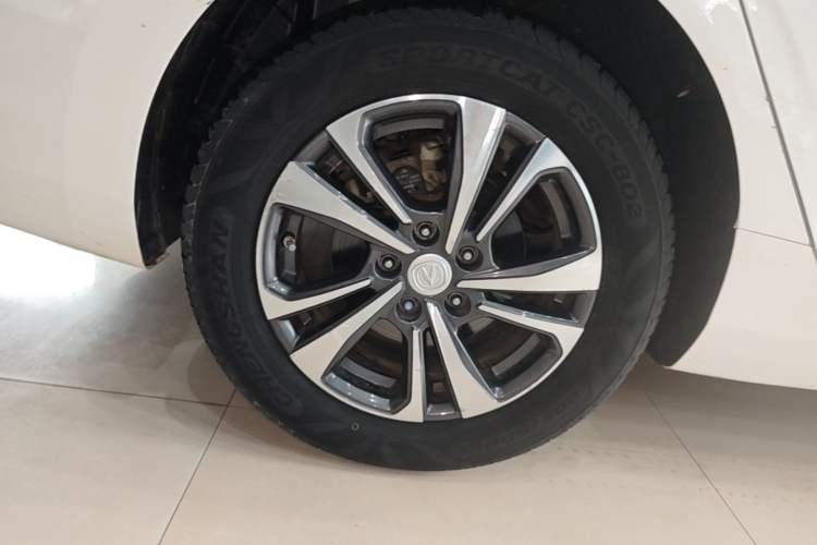 Used CHANGAN Eado 2020 PLUS Blue Whale NE 1.4T GDI DCT Prestige Model Right Rear Wheel Hub