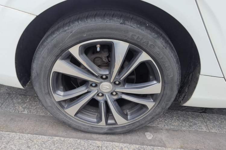 Used CHANGAN Eado 2020 PLUS Blue Whale NE 1.4T GDI DCT Flagship Model Right Rear Wheel Hub