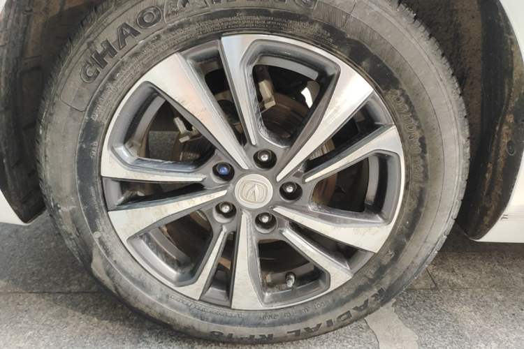 Used CHANGAN Eado 2020 PLUS 1.6L GDI Automatic Luxury Model Right Rear Wheel Hub