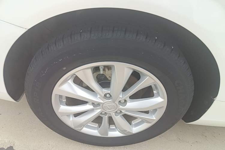 Used CHANGAN Eado 2020 PLUS Million Edition 1.6L GDI CVT Elite Model Right Rear Wheel Hub