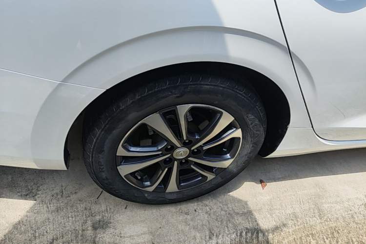 Used CHANGAN Eado 2020 PLUS Million Edition 1.6L GDI CVT Luxury Model Right Rear Wheel Hub