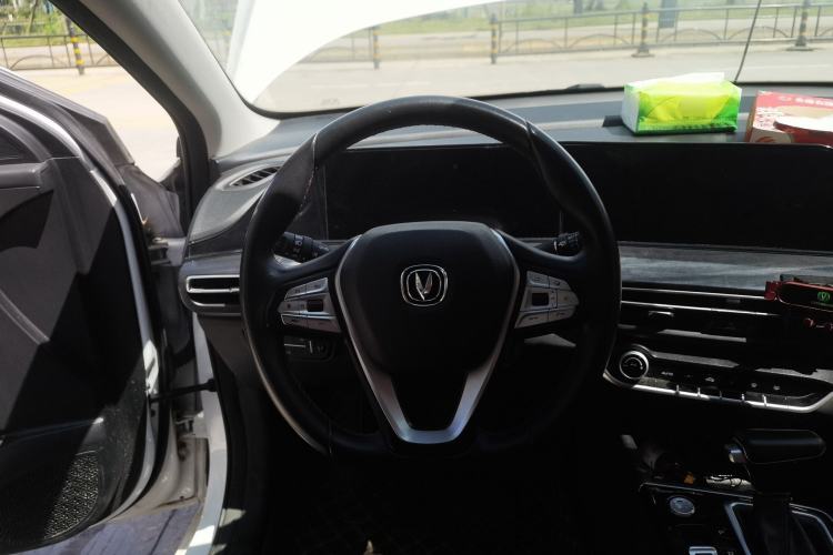 Used CHANGAN Eado 2020 PLUS Blue Whale NE 1.4T GDI DCT Flagship Model Steering Wheel