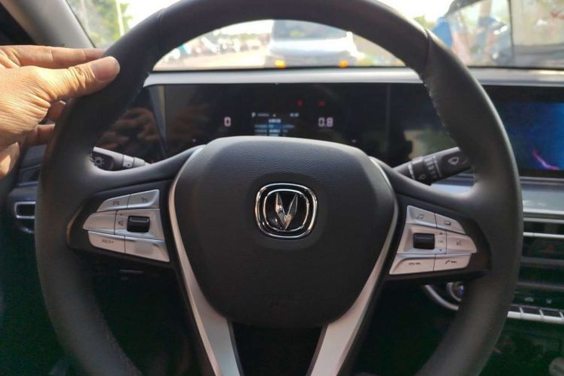 Used CHANGAN Eado 2020 PLUS Blue Whale NE 1.4T GDI DCT Prestige Model Steering Wheel