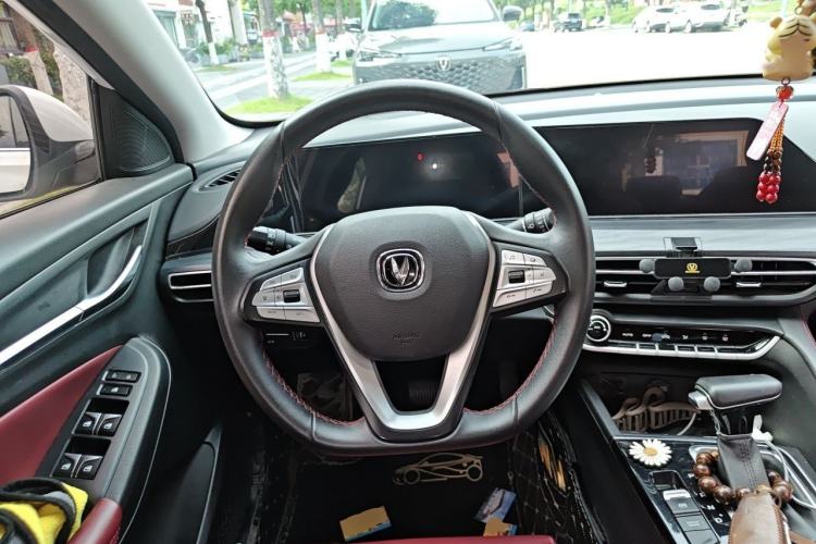 Used CHANGAN Eado 2020 PLUS Blue Whale NE 1.4T GDI DCT Flagship Model Steering Wheel