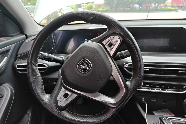 Used CHANGAN Eado 2020 PLUS 1.6L GDI Manual Elite Model Steering Wheel