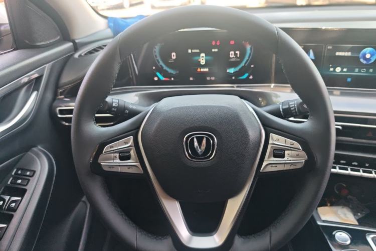 Used CHANGAN Eado 2020 PLUS Blue Whale NE 1.4T GDI DCT Prestige Model Steering Wheel
