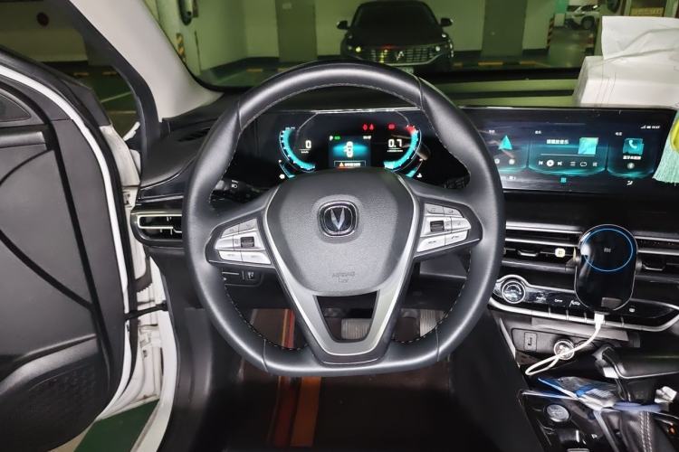 Used CHANGAN Eado 2020 PLUS Blue Whale NE 1.4T GDI DCT Prestige Model Steering Wheel