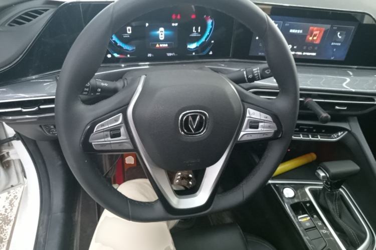 Used CHANGAN Eado 2020 PLUS Million Edition 1.6L GDI CVT Luxury Model Steering Wheel