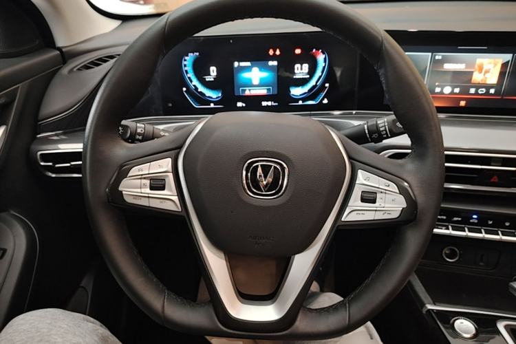 Used CHANGAN Eado 2020 PLUS Blue Whale NE 1.4T GDI DCT Prestige Model Steering Wheel