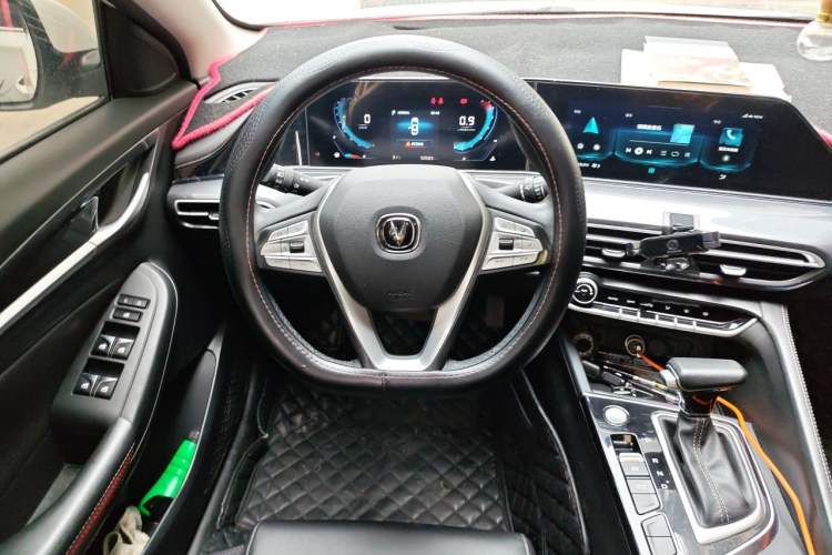 Used CHANGAN Eado 2020 PLUS Blue Whale NE 1.4T GDI DCT Prestige Model Steering Wheel