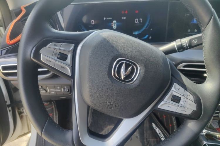 Used CHANGAN Eado 2020 PLUS Blue Whale NE 1.4T GDI DCT Prestige Model Steering Wheel