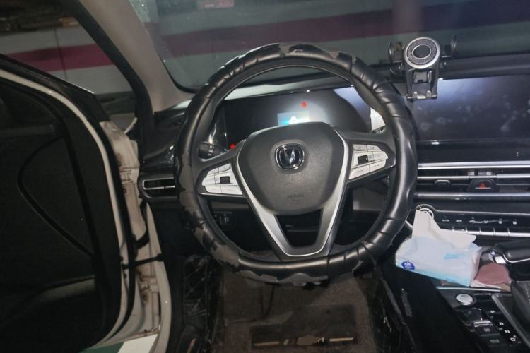 Used CHANGAN Eado 2020 PLUS Blue Whale NE 1.4T GDI DCT Prestige Model Steering Wheel
