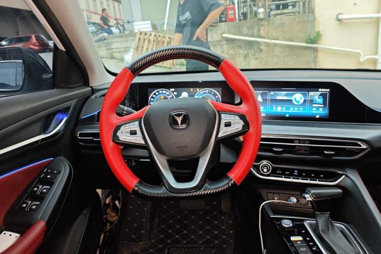 Used CHANGAN Eado 2020 PLUS Blue Whale NE 1.4T GDI DCT Flagship Model Steering Wheel