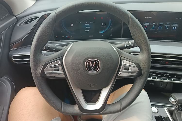 Used CHANGAN Eado 2020 PLUS Million Edition 1.6L GDI CVT Elite Model Steering Wheel