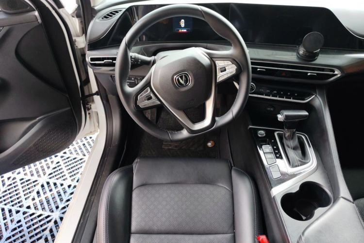 Used CHANGAN Eado 2020 PLUS Blue Whale NE 1.4T GDI DCT Prestige Model Steering Wheel