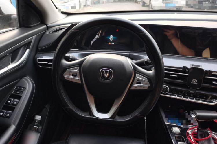 Used CHANGAN Eado 2020 PLUS Blue Whale NE 1.4T GDI DCT Prestige Model Steering Wheel