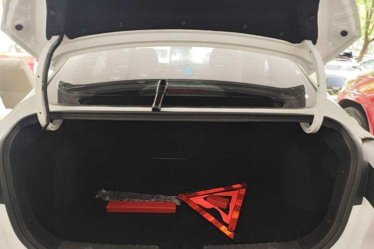 Used CHANGAN Eado 2020 PLUS Million Edition 1.6L GDI CVT Luxury Model Trunk
