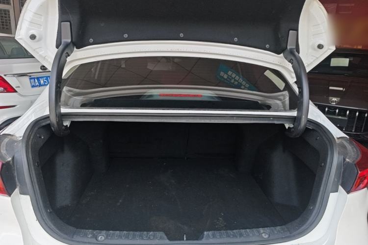 Used CHANGAN Eado 2020 PLUS Blue Whale NE 1.4T GDI DCT Flagship Model Trunk