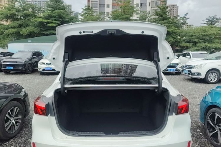 Used CHANGAN Eado 2020 PLUS Blue Whale NE 1.4T GDI DCT Prestige Model Trunk