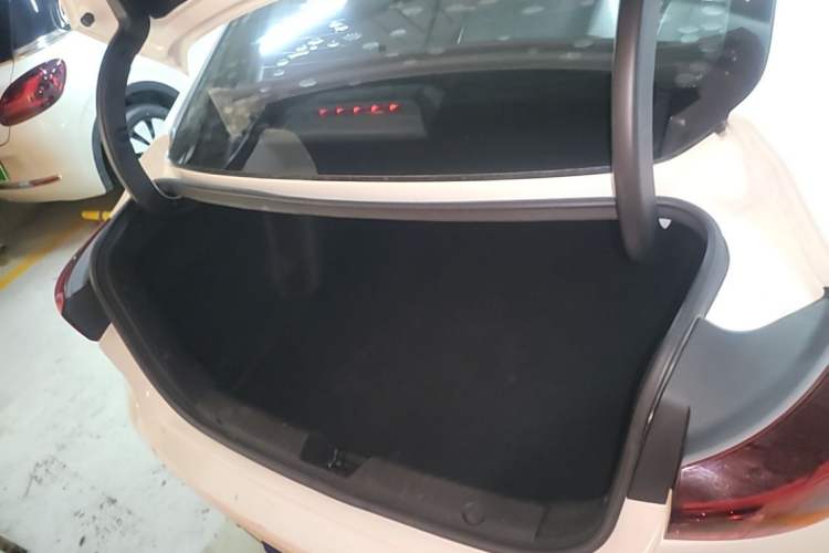 Used CHANGAN Eado 2020 PLUS Blue Whale NE 1.4T GDI DCT Flagship Model Trunk