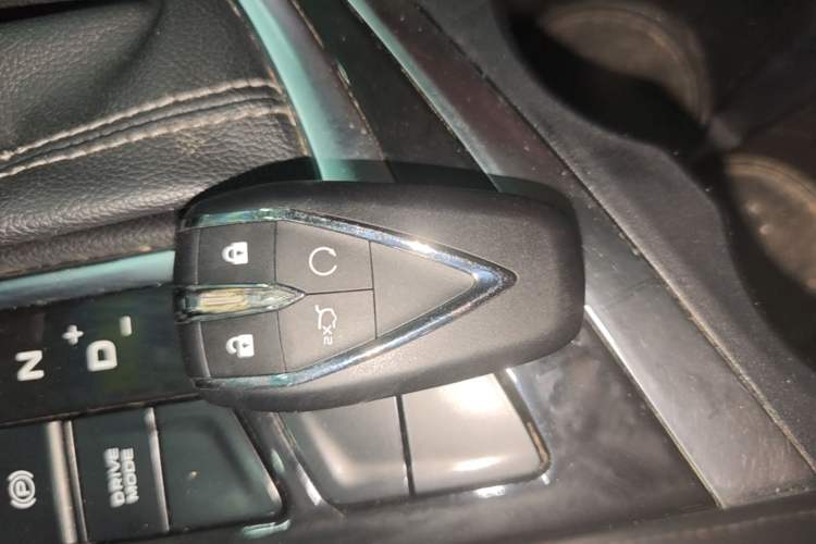 Used CHANGAN Eado 2020 PLUS Blue Whale NE 1.4T GDI DCT Prestige Model Vehicle Key