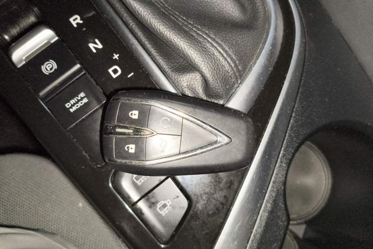 Used CHANGAN Eado 2020 PLUS Blue Whale NE 1.4T GDI DCT Flagship Model Vehicle Key