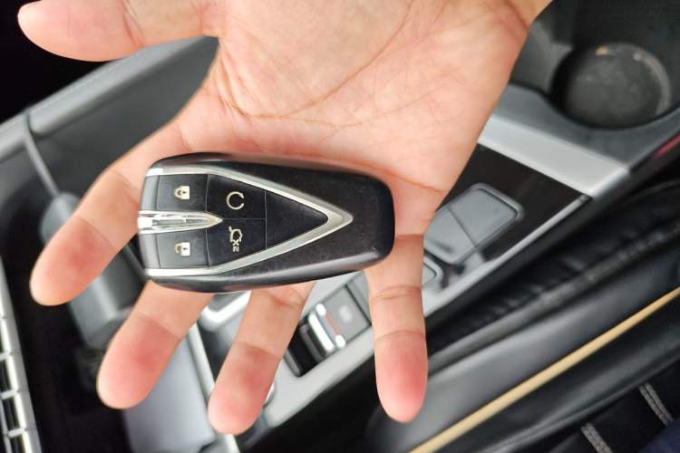 Used CHANGAN Eado 2020 PLUS Blue Whale NE 1.4T GDI DCT Prestige Model Vehicle Key
