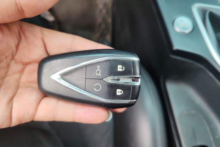Used CHANGAN Eado 2020 PLUS 1.6L GDI Manual Luxury Model Vehicle Key